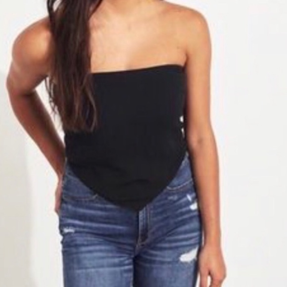 Hollister bandana black top